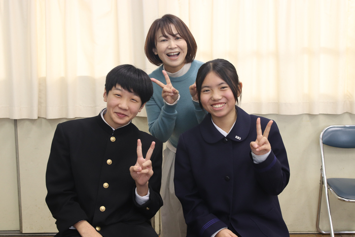 スリーショット